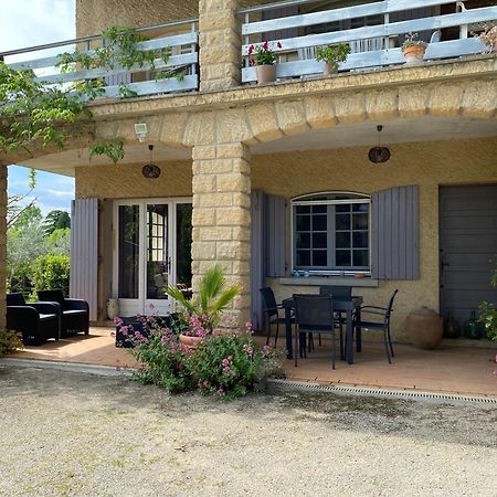 Soleil Lotus Apartamento Saint-Hilaire-de-Brethmas Exterior foto